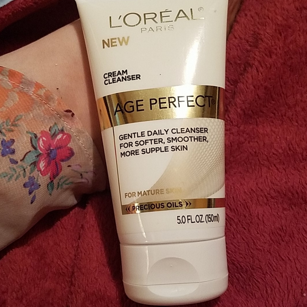 Cream cleanser